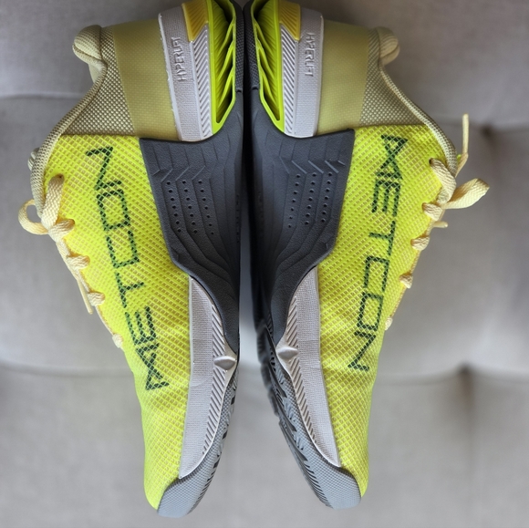 Nike Metcon 8 Training Shoes Womens Size 7.5 Neon Yellow CrossFit Gym Sneakers - Picture 7 of 11